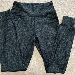 Black & Evergreen Terrain Studio Skin Joggers (XS)